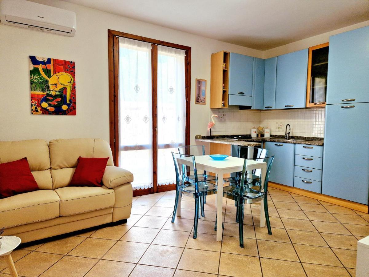Dimora Rena Dorada - Apartment In Pula, Sardinia, Italy ภายนอก รูปภาพ