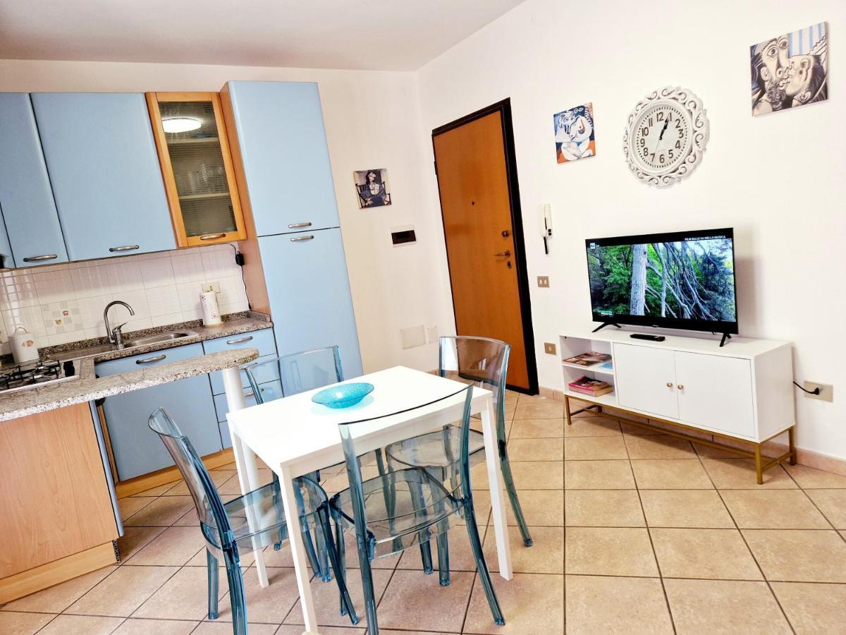 Dimora Rena Dorada - Apartment In Pula, Sardinia, Italy ภายนอก รูปภาพ